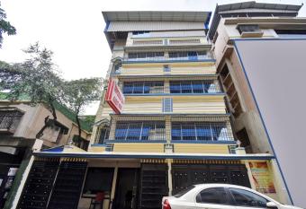 Imperial Plaza Guest House allows 18 year olds to book a room