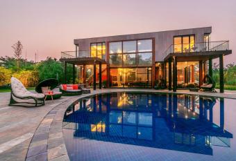 StayVista at Pranaam allows 18 year olds to book a room