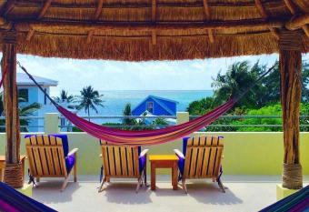 Caribbean Sunrise Villa allows 18 year olds to book a room