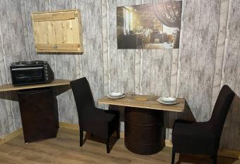 L Induss allows 18 year olds to book a room