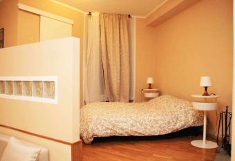 Antica Casa Oddone allows 18 year olds to book a room