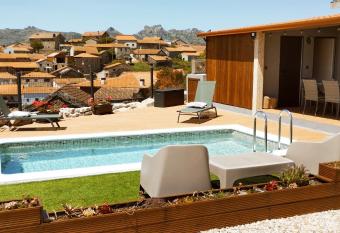 Pit  es NatureHouse allows 18 year olds to book a room