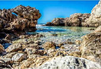 Home Square has Balcony rooms