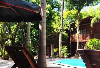 El Pindo Iguazu has Balcony rooms