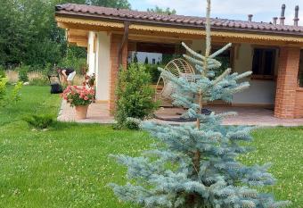 Thomhof Chalets allows 18 year olds to book a room