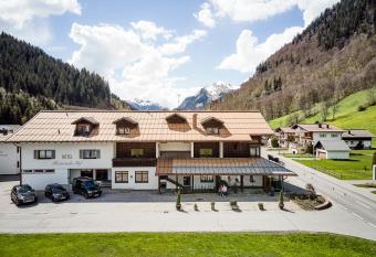 der klostertalerhof has Balcony rooms