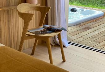 Chambres avec spa privatif - Kassiop  e - Bed & Spa allows 18 year olds to book a room