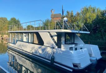 schwimmendes Luxboot has Balcony rooms