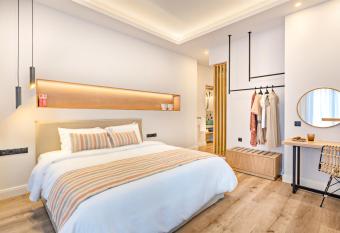 Oniro Suites has Balcony rooms