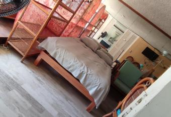 IOW4 LM Yoga Lounge allows 18 year olds to book a room