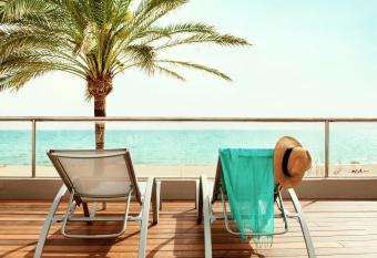 PALMA BEACH HOTEL Adults Only allows 18 year olds to book a room