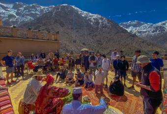 Kasbah Du Roches Armed has Balcony rooms