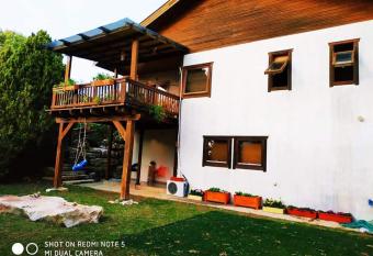                                                    allows 18 year olds to book a room