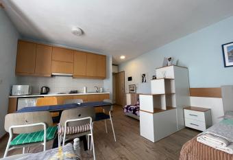 Enjoy Travel Cute Studio Apartment allows 18 year olds to book a room