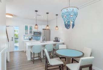 The Capitana Key West has Balcony rooms