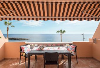 Apartamento junto al Mar has Balcony rooms