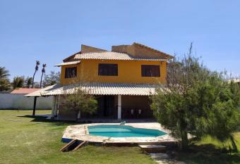 Casa de Praia no Morro Branco has Balcony rooms