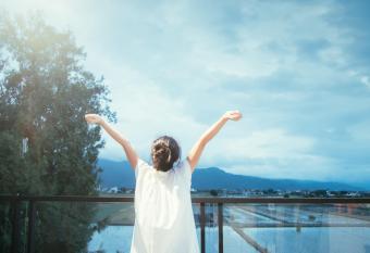          x                                has Balcony rooms