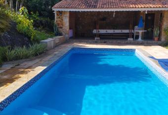 Chale em Atibaia has Balcony rooms