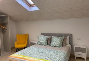 Os Arcos - Apartamentos Tur  sticos has Balcony rooms