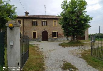 La Rosa Selvatica has Balcony rooms