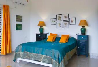 The Assagao House - 6BHK Luxury Villa has Balcony rooms
