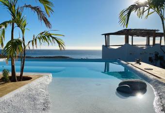 Nest Baja has Balcony rooms