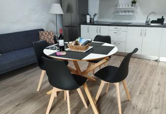 House to relax El Tanque allows 18 year olds to book a room