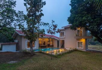 SaffronStays The Forest, Alibaug has Balcony rooms