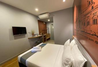 Singgah Pengerang Hotel has Balcony rooms