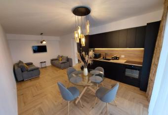 Panoramic Apartments Oradea has Balcony rooms