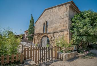 B&B Maison d h  te et gite Mas d Eymard allows 18 year olds to book a room