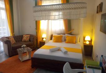 Pride Studio Mtwapa allows 18 year olds to book a room