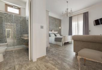 B&B Le Radici del Salento by BarbarHouse has Balcony rooms