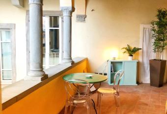 Terrazza Tassis Charme&Relax has Balcony rooms