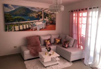 3 Dominican Republic - Huge Lovely Apt to enjoy, Air Condition - WIFI - Inverter for the light - Parking - Excellent Transportation Area - Buses - METRO - CableWay - CLOSE to the Comercial Center - MALL - Pool - patio 4 Parties has Balcony rooms