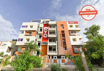 Flagship Lotus Lakeview Apartments allows 18 year olds to book a room