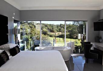 North Haven Country Estate allows 18 year olds to book a room