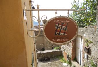 B&B Le 2 Cantine has Balcony rooms