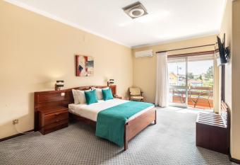 Hotel Colmeia has Balcony rooms