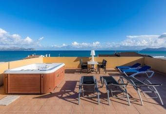 Casa Baulo Iic has Balcony rooms