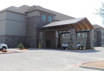 Baymont by Wyndham Andrews TX allows 18 year olds to book a room
