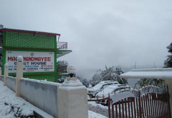 Maa Anand Mayee Guest House has Balcony rooms