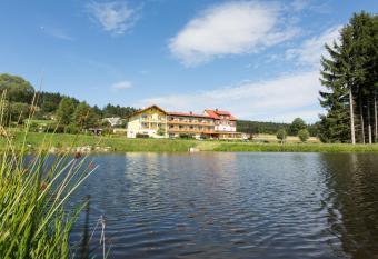 Gasthof-Pension Nordwald has Balcony rooms