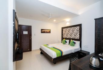 Hotel Dhruv Palace Bangalore Jakkur has Balcony rooms