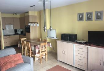 centraal gelegen app met lateraal zeezicht has Balcony rooms