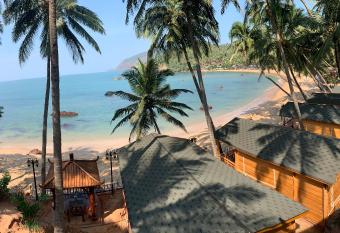 Cola goa Beach resort has Balcony rooms