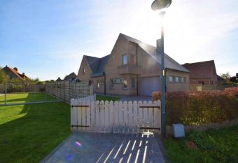 Chambre d h  te Blankenberge has Balcony rooms