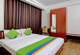 Itsy Hotels - Comfort Delight has Smoking rooms