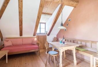 Ferienwohnung Wachsbichl has Balcony rooms